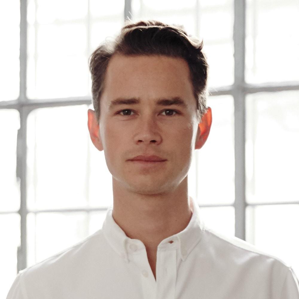 Bernhard Kalhammer – FuckUp Night Witten